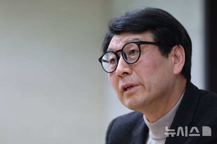 [서울=뉴시스] 권창회 기자 = 문병준 전 주사우디 대사대리가 지난 19일 서울 중구 뉴시스에서 인터뷰 하고 있다. 2026.03.19. kch0523@newsis.com