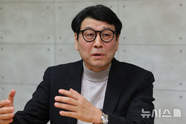 [서울=뉴시스] 권창회 기자 = 문병준 전 주사우디 대사대리가 지난 19일 서울 중구 뉴시스에서 인터뷰 하고 있다. 2026.03.19. kch0523@newsis.com