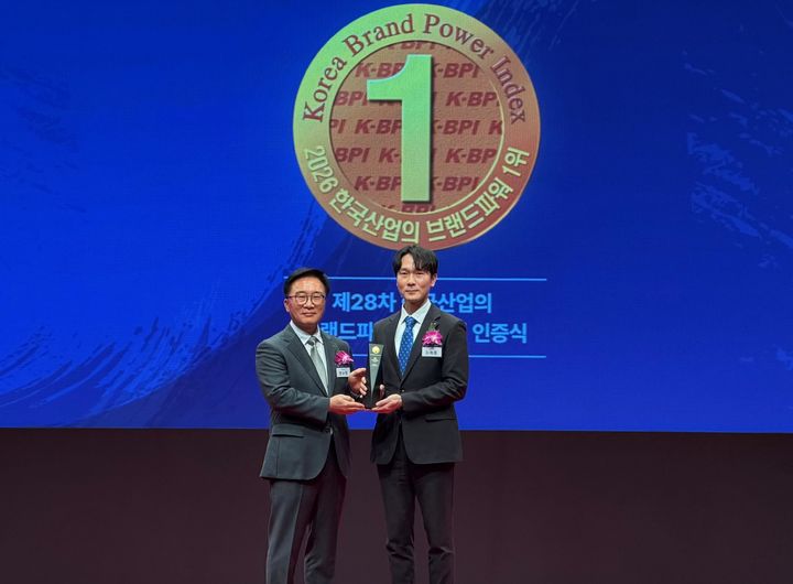 [서울=뉴시스] 롯데리아가 '2026년 한국산업의 브랜드파워(K-BPI)'에서 28년 연속 서비스업 패스트푸드부문 1위에 선정됐다.(사진=롯데GRS) *재판매 및 DB 금지