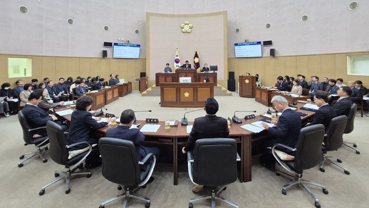 [부산=뉴시스] 20일 부산 기장군의회는 제294회 임시회 1차 본회의를 진행하고 있다. (사진=기장군의회 제공) 2026.03.20. photo@newsis.com *재판매 및 DB 금지