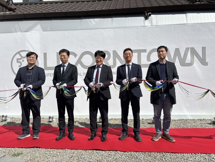 [대구=뉴시스] 소상공인시장진흥공단은 대구 중구 북성로에 위치한 '대구 로컬창업타운' 개소식을 개최했다. (사진=소상공인시장진흥공단 제공) 2026.03.20. photo@newsis.com *재판매 및 DB 금지