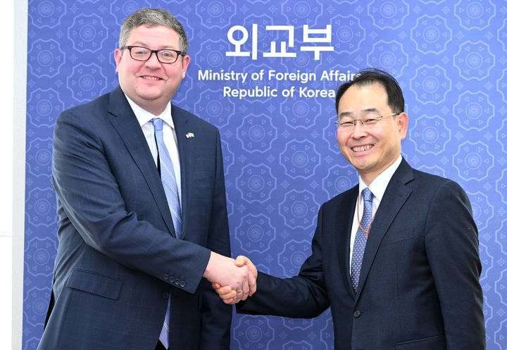 [서울=뉴시스]박종한 외교부 경제외교조정관, 토니 벤하이젠 미국 사우스다코타주 부지사와 면담. (사진=외교부 제공) 2026.03.20 *재판매 및 DB 금지