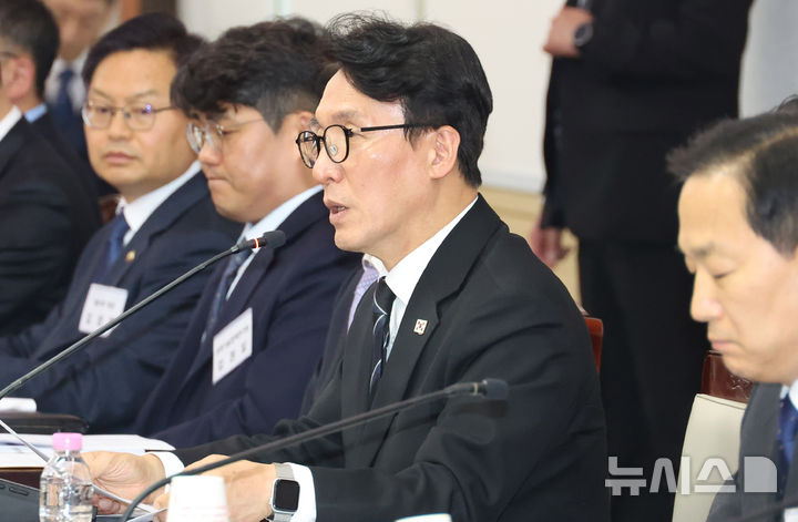 [서울=뉴시스] 추상철 기자 = 김민석 국무총리가 20일 오후 서울 종로구 정부서울청사에서 열린 정부 드론·대드론 통합TF 회의에서 발언하고 있다. 2026.03.20. scchoo@newsis.com