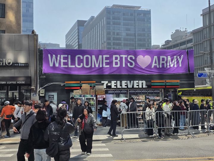 [서울=뉴시스] 김상윤 기자 = 21일 오후 세븐일레븐 세종로점. 2026.03.21. kimsy@newsis.com.  *재판매 및 DB 금지 *재판매 및 DB 금지