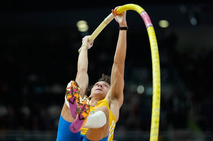 [토룬=AP/뉴시스]장대높이뛰기 듀플랜티스. 2026.03.21.