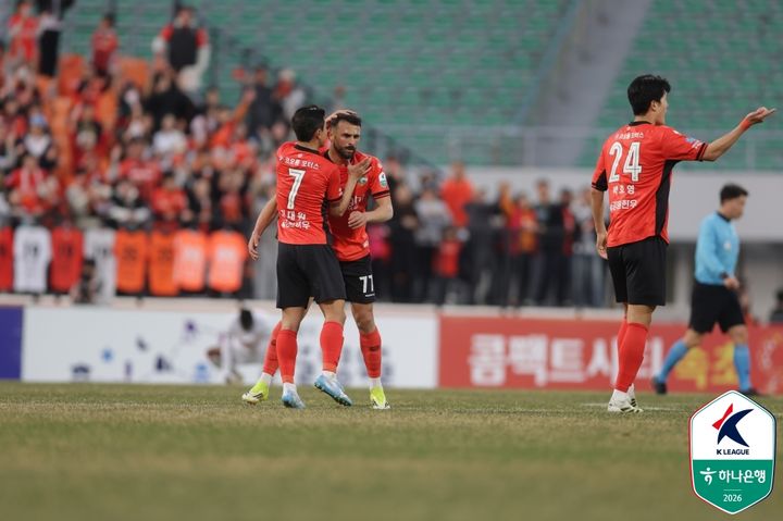 [서울=뉴시스]K리그1 강원 아부달라. (사진=한국프로축구연맹 제공)