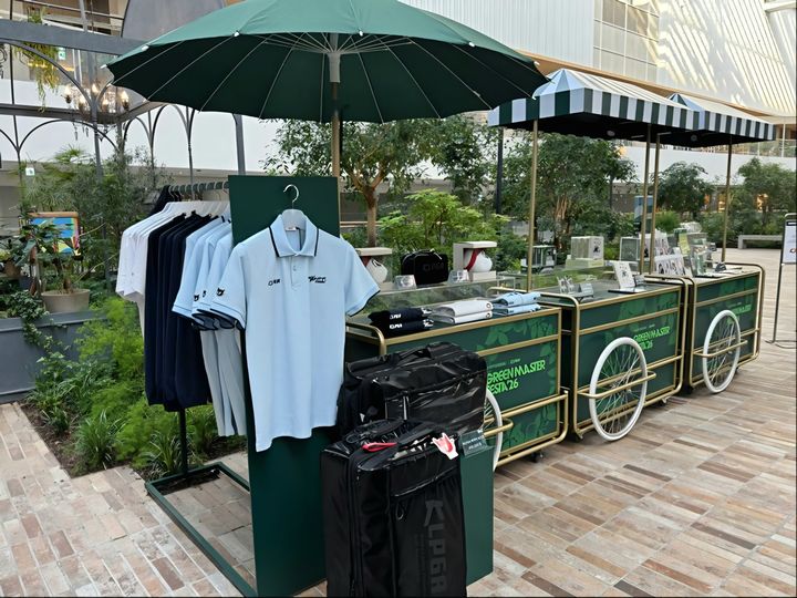 [서울=뉴시스] 서울 영등포구에 위치한 더현대 서울 5층 사운즈포레스트에서 진행 중인 ‘KLPGA 팝업스토어’ 전경 (사진=현대백화점 제공) 2026.03.23. photo@newsis.com *재판매 및 DB 금지