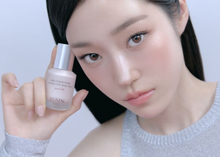 [서울=뉴시스] 연작, 독점 특허성분 '피팅글루' 개발 (사진=신세계인터내셔날 제공) 2026.03.23. photo@newsis.com *재판매 및 DB 금지