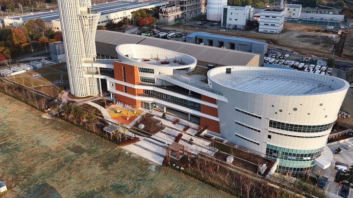 [서울=뉴시스] 강동구자원순환센터 전경. 2026.03.23. (사진=강동구 제공) *재판매 및 DB 금지