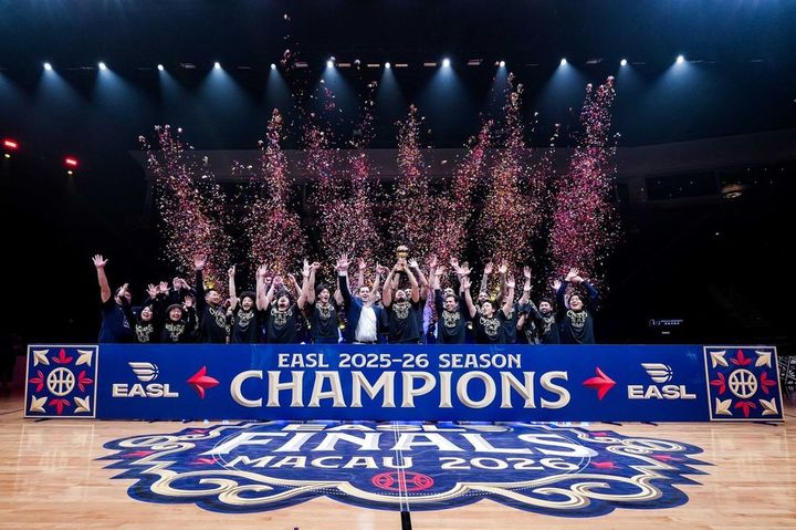 [서울=뉴시스] 2025~2026시즌 동아시아슈퍼리그(EASL)에서 우승한 일본 프로농구 B리그의 우스노미야 브렉스. (사진=EASL 제공) *재판매 및 DB 금지