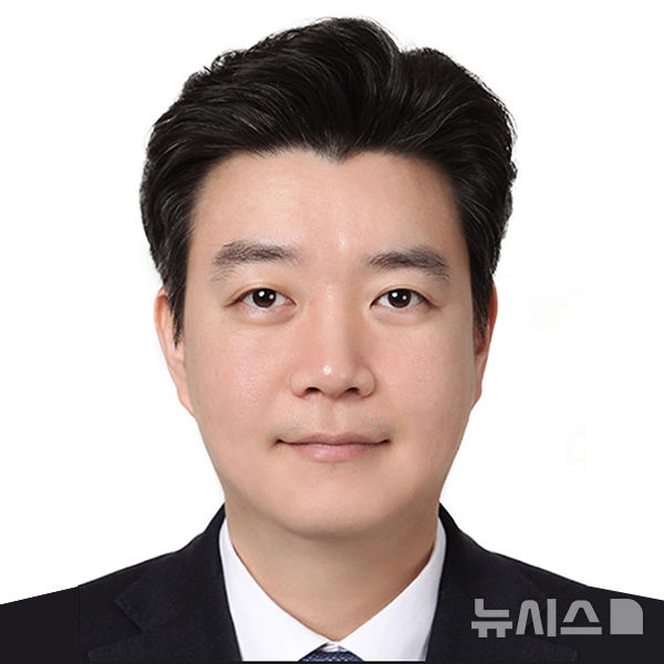 [서울=뉴시스] 삼진제약은 17여년간 글로벌 제약사에서 혈액암, 고형암, 희귀질환 등, 상급종합병원 스페셜티 케어 분야에서 영업, 마케팅 역량을 다져온 서영현 이사를 새롭게 출범한 스페셜티케어(SC) 신임 지부장으로 영입했다고 23일 밝혔다. (사진=삼진제약 제공) 2026.03.23. photo@newsis.com