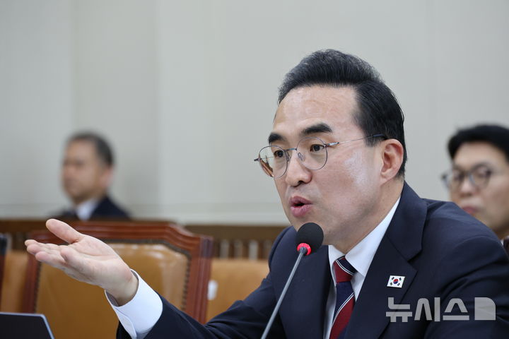 [서울=뉴시스] 김금보 기자 = 박홍근 기획예산처 장관 후보자가 23일 오후 서울 여의도 국회에서 열린 재정경제기획위원회의 인사청문회에서 의원질의에 답변을 하고 있다. 2026.03.23. kgb@newsis.com