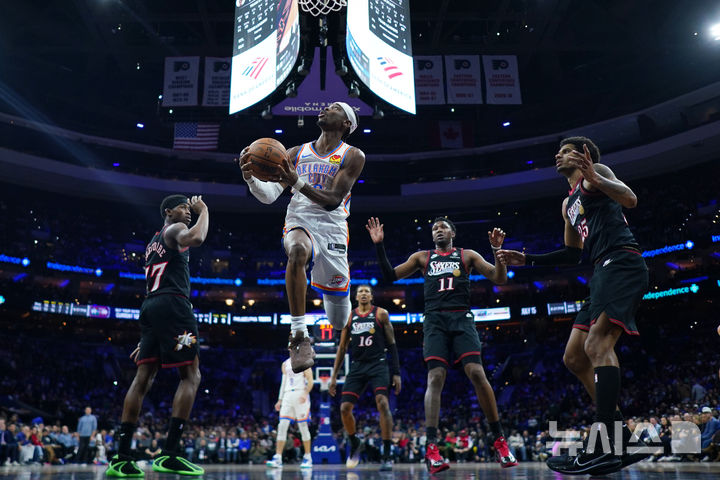 [필라델피아=AP/뉴시스] 미국프로농구(NBA) 오클라호마시티 선더의 셰이 길저스 알렉산더. 2026.03.23. 