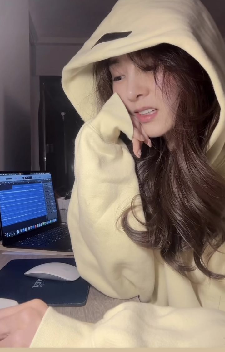 [서울=뉴시스] 지나. (사진 = 인스타그램 캡처) 2026.03.24. photo@newsis.com *재판매 및 DB 금지