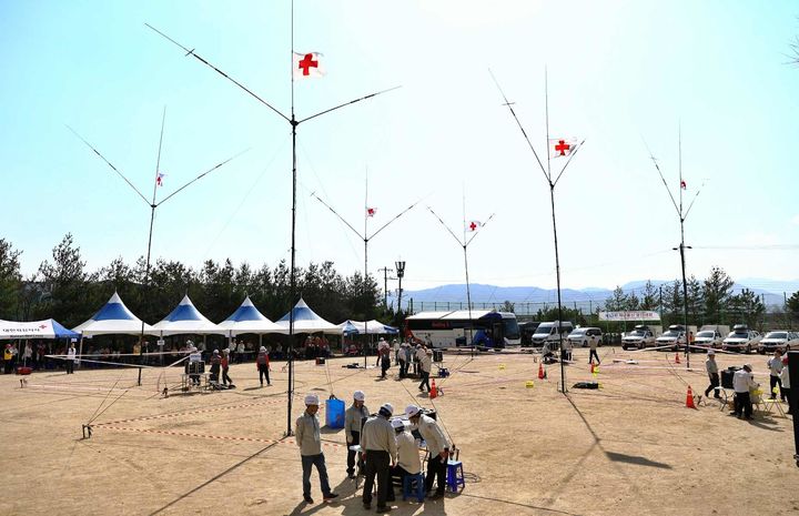 [부산=뉴시스] 대한적십자사 부산지사는 지난 21~22일 강서구 가락중학교(폐교)와 해운대구 아르피나에서 '제39차 대한적십자사 재난대응봉사회 전국협의회 정기총회'를 개최했다고 24일 밝혔다. (사진=부산적십자사 제공) 2026.03.24. photo@newsis.com *재판매 및 DB 금지