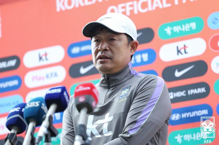 [서울=뉴시스]이민성 아시안게임 남자 축구대표팀 감독. (사진=대한축구협회 제공)