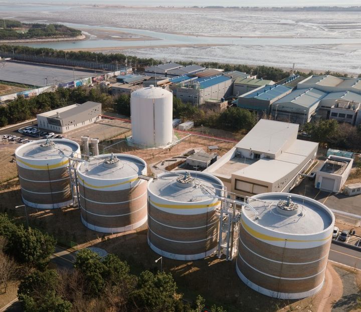 [부산=뉴시스] 녹산하수처리시설 소화조 및 발전시설 전경. (사진=부산환경공단 제공) 2026.03.24. photo@newsis.com *재판매 및 DB 금지