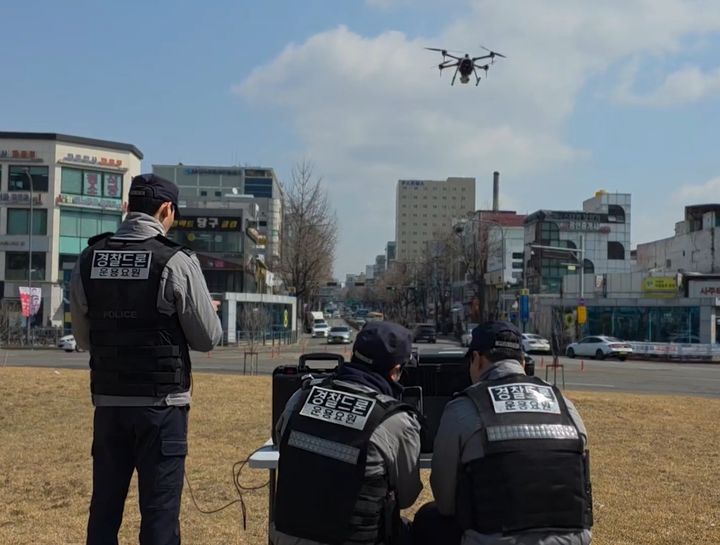 드론팀 모습. 사진=경기남부경찰청 제공. *재판매 및 DB 금지
