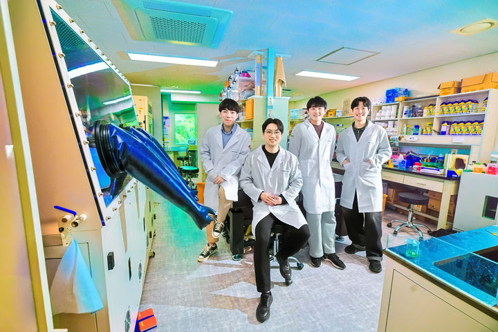 [서울=뉴시스] 경희대 기계공학과 이영훈 교수 연구팀. (사진=경희대 제공) 2026.03.24. photo@newsis.com *재판매 및 DB 금지