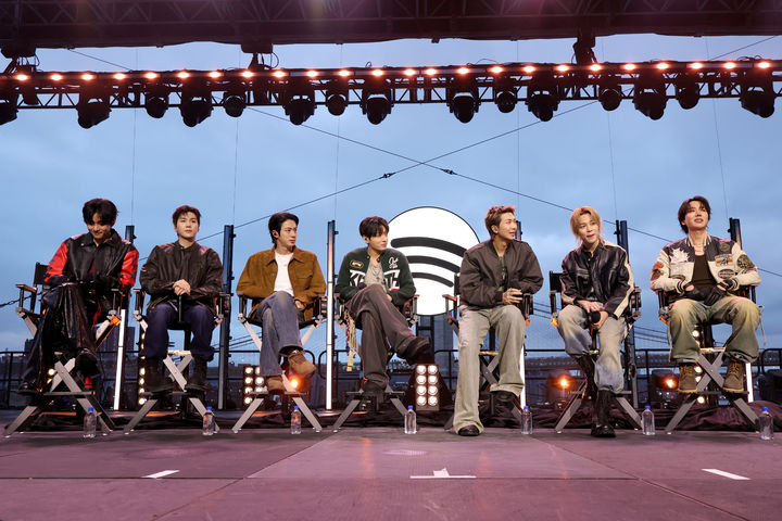 [서울=뉴시스] 23일(현지시간) 뉴욕에서 열린 '스포티파이 x BTS: 스윔사이드(Spotify x BTS: SWIMSIDE)' 이벤트. (사진 = Getty Images (Spotify) 제공) 2026.03.25. photo@newsis.com *재판매 및 DB 금지