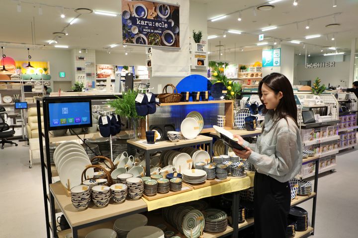 롯데백화점이 26일 롯데몰 은평점에 글로벌 생활 전문 브랜드 '니토리 (NITORI)'를 오픈, 서북권 고객들의 홈 스타일링 수요 공략에 나선다고 밝혔다.(사진=롯데백화점 제공) *재판매 및 DB 금지 *재판매 및 DB 금지