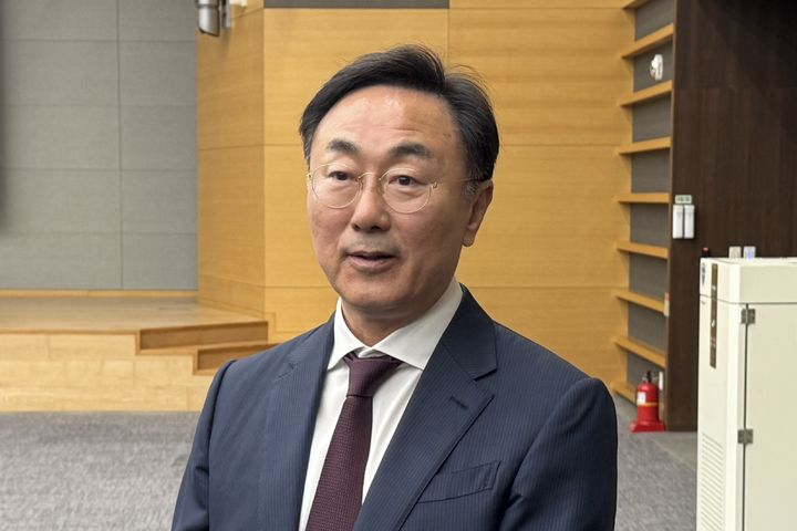 [서울=뉴시스] 윤정민 기자 = 박병무 엔씨소프트 공동대표가 26일 경기 성남시 엔씨소프트 R&D센터에서 열린 제29기 정기 주주총회에 참석했다. 2026.03.26. alpaca@newsis.com *재판매 및 DB 금지