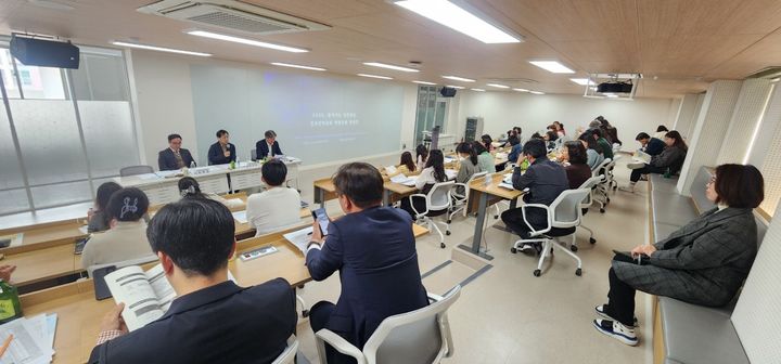 [대구=뉴시스]대구시교육청은 2026학년도 신학기를 맞아 일반계고 23개교를 대상으로 '찾아가는 실전 중심 진로진학교육 컨설팅'을 운영한다. (사진 = 대구시교육청 제공) 2026.03.26. photo@newsis.com *재판매 및 DB 금지