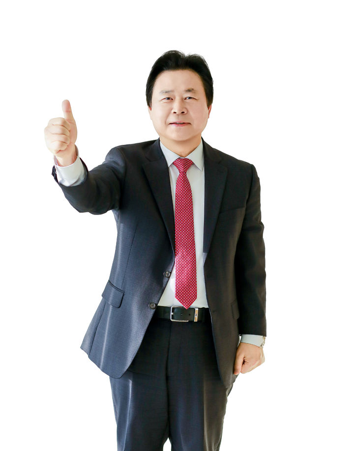 [창원=뉴시스] 강경국 기자 = 국민의힘 강기윤 경남 창원시장 예비후보. (사진=강기윤 예비후보 제공). 2026.03.26. photo@newsis.com *재판매 및 DB 금지