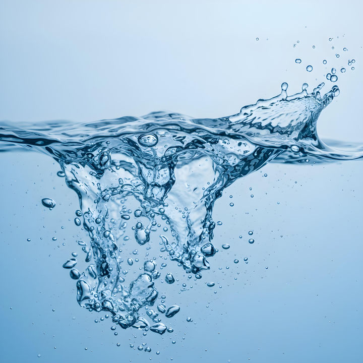 과학기술정보통신부는 포항공과대학교(POSTECH) 김경환 교수 연구팀이 스웨덴 스톡홀름대학교 물리학과 앤더스 닐슨 교수팀과 공동으로 물의 ‘액체-액체 임계점’을 세계 최초로 관측했다고 27일 밝혔다. 사진은 물 관련 참고용 이미지. (사진=유토이미지) *재판매 및 DB 금지