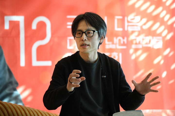 [서울=뉴시스] 작곡가 카입 라운드인터뷰 모습 (사진=국립극단 제공) 2026.03.26. photo@newsis.com *재판매 및 DB 금지