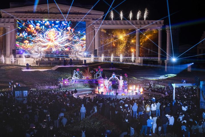 [서울=뉴시스] 에버랜드 스페셜 불꽃쇼 '빛의 수호자들' 공연 모습 (사진=에버랜드 제공) 2026.03.29. photo@newsis.com *재판매 및 DB 금지