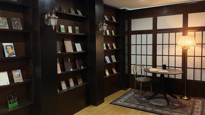 뮤지컬 '팬레터'가 팝업존 '명일일보 편집실'을 선보이고 있다. (사진=라이브 제공) *재판매 및 DB 금지