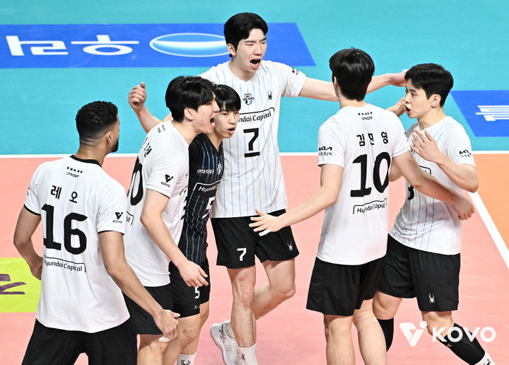 [서울=뉴시스] 남자 프로배구 현대캐피탈. (사진=KOVO 제공). 2026.03.29. *재판매 및 DB 금지