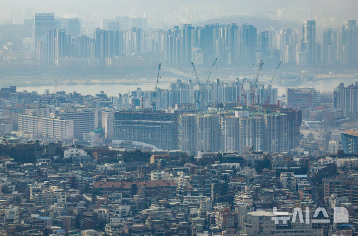 서울 도심 아파트 전경, 부동산PF 관련 이미지