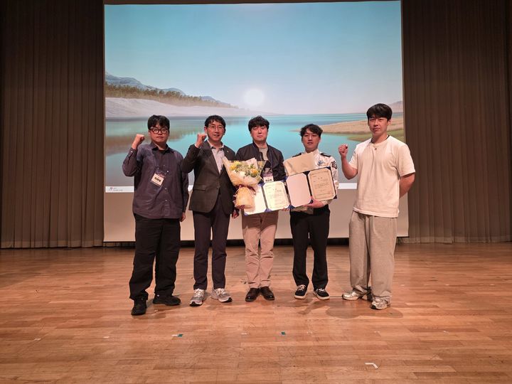 *재판매 및 DB 금지