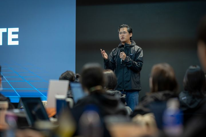 [서울=뉴시스] NHN은 지난 25~26일 사내 프로그램 'AI 스프린톤(AI Sprinthon)'을 개최했다고 30일 밝혔다. 사진은 NHN 정우진 대표. (사진=NHN 제공) 2026.03.30. photo@newsis.com *재판매 및 DB 금지