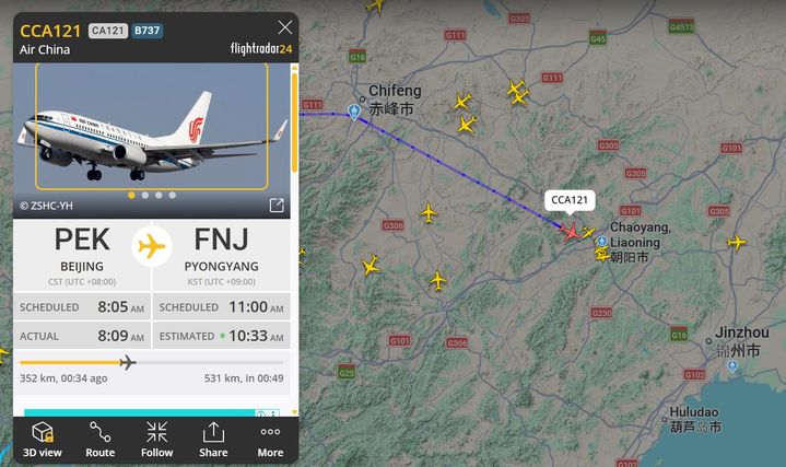[서울=뉴시스]중국과 북한을 잇는 직항 항공 노선이 30일 약 6년 만에 다시 열렸다. 항공편 추적 웹사이트 '플라이트레이더24'에서 중국국제항공(에어차이나) CA121편의 비행 상황. <사진출처: 플라이트레이더24 캡쳐> 2026.03.30 