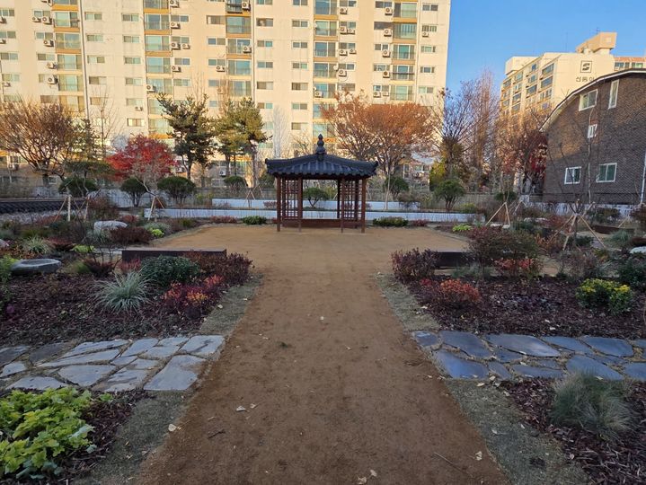 [서울=뉴시스] 한국정원. 2026.03.30. (사진=송파구 제공) *재판매 및 DB 금지