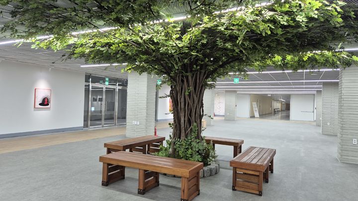 [청주=뉴시스[ 내부 공사를 완료한 청주 청년창업지원센터. photo@newsis.com *재판매 및 DB 금지