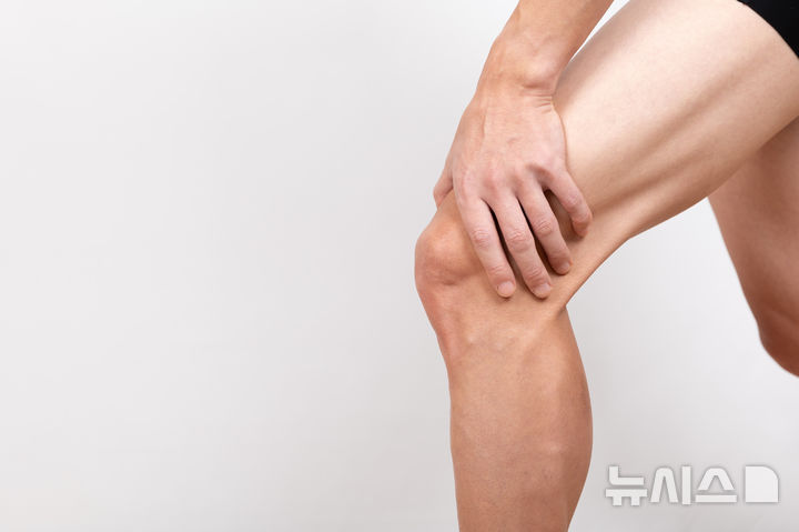 [서울=뉴시스] 중앙대학교병원이 65세 이상 여성 145명을 대상으로 허벅지 초음파 검사를 시행하고, 근감소증과 관련된 지표를 분석한 결과 대부분의 지표가 근육량 및 근력과 유의한 상관관계를 보였다. (사진= 유토이미지 제공)