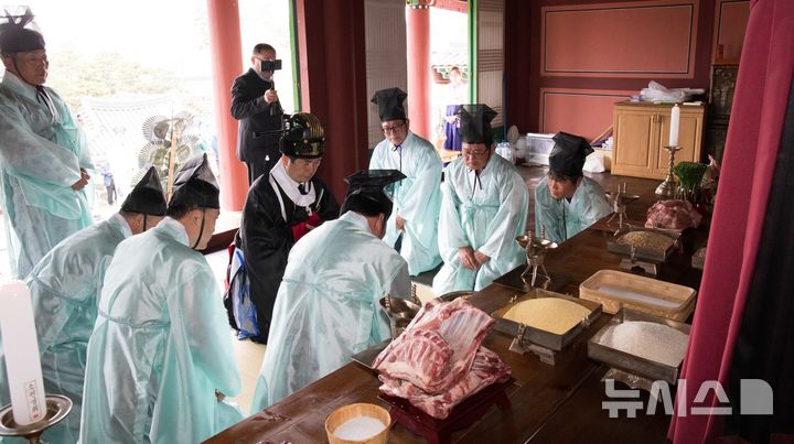 '헤이그 특사' 이상설 선생 기린다…순국 109주기 추모제