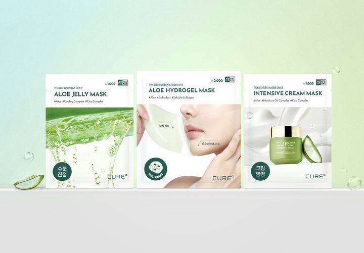 [서울=뉴시스] 김정문알로에가 다이소를 통해 '큐어알파 마스크팩 3종' 신제품을 선보였다. (사진=김정문알로에 제공) 2026.03.31. photo@newsis.com *재판매 및 DB 금지