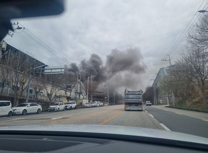  *재판매 및 DB 금지