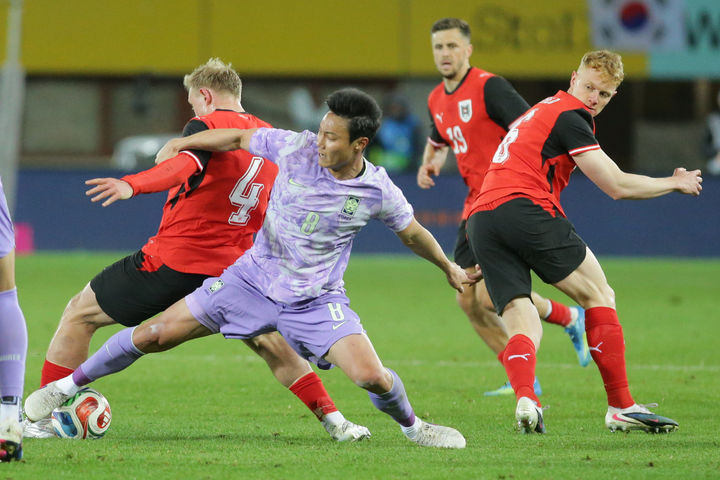 [빈=AP/뉴시스] 한국 축구대표팀 미드필더 백승호. 2026.03.31.