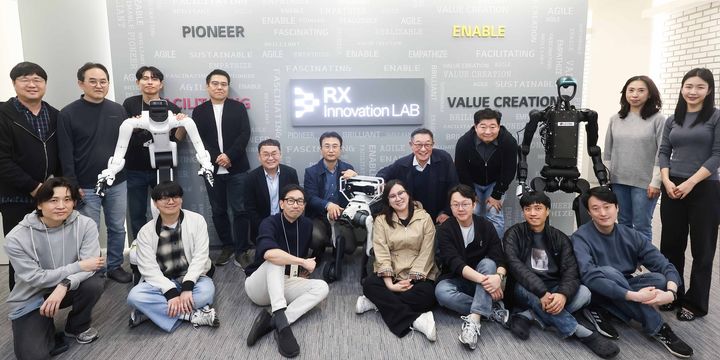 LG CNS, 'RX 이노베이션 랩' 출범…로봇 전환 사업 본격화