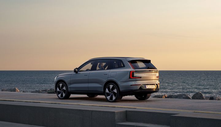 볼보자동차코리아가 차세대 순수 전기 플래그십 스포츠유틸리티차량(SUV) 'EX90'이 국내 공식 출시한다고 1일 밝혔다.(사진=볼보자동차코리아) *재판매 및 DB 금지