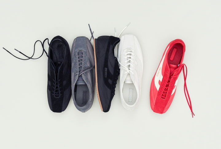 프로-스펙스가 브랜드 헤리티지를 현대적으로 재해석한 로우 프로파일 스니커즈 '노바'를 출시했다고 1일 밝혔다. *재판매 및 DB 금지