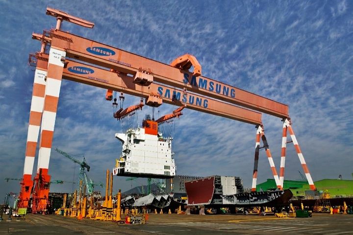 [거제=뉴시스] 삼성중공업 거제조선소 선박 건조 모습. (사진=삼성중공업 제공) 2026.04.01. photo@newsis.com *재판매 및 DB 금지