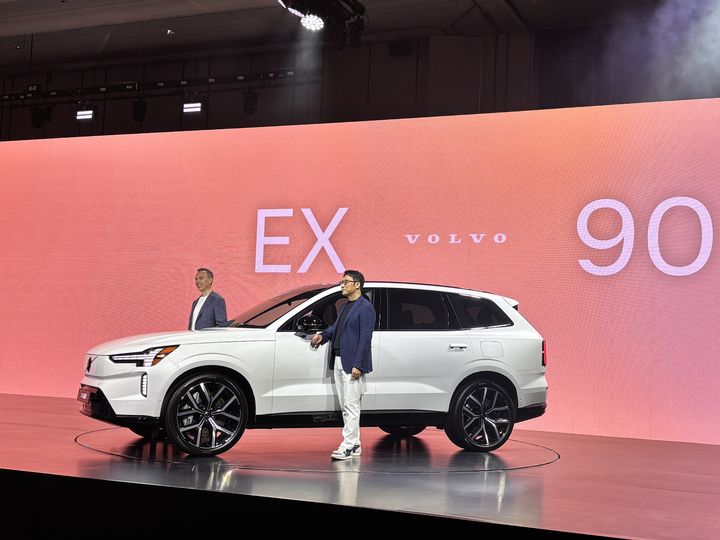 볼보자동차코리아는 1일 인천 인스파이어 리조트에서 'EX90 런칭 이벤트'를 진행했다. *재판매 및 DB 금지