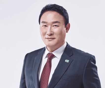 산업포장을 수상한 정영재 대표이사 *재판매 및 DB 금지